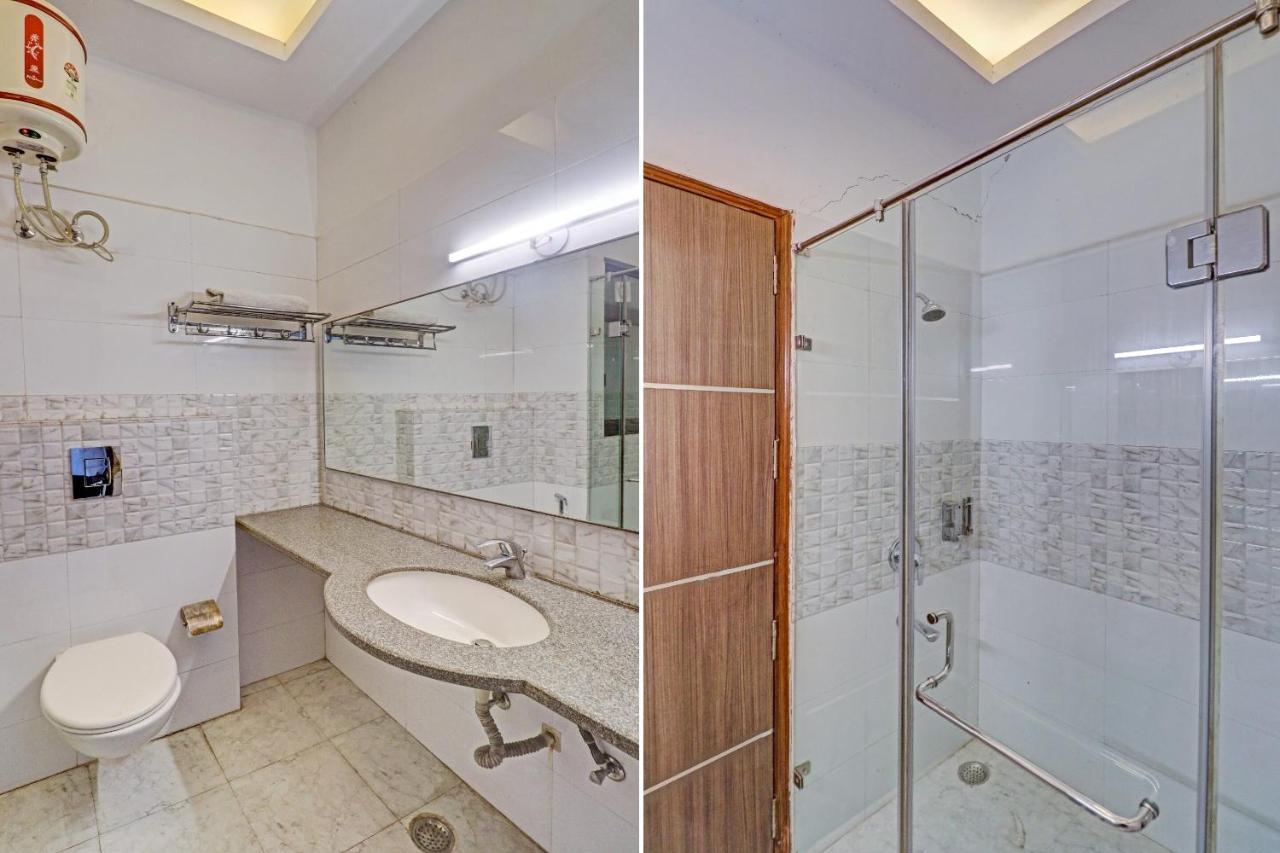 מלון דלהי Oyo Townhouse 484 Sanskriti מראה חיצוני תמונה