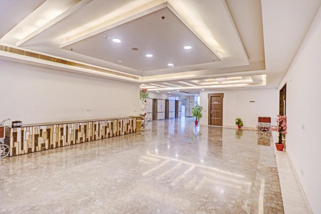 מלון דלהי Oyo Townhouse 484 Sanskriti מראה חיצוני תמונה